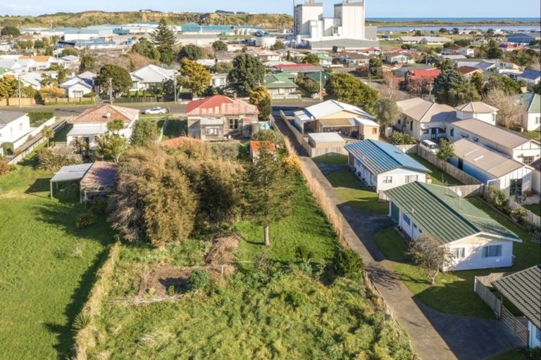 Photo of property in 20 Bignell Street, Gonville, Whanganui, 4501