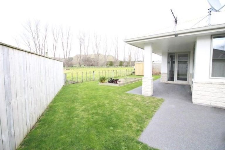 Photo of property in 52 Hamilton Drive, Wainui, Gisborne, 4010