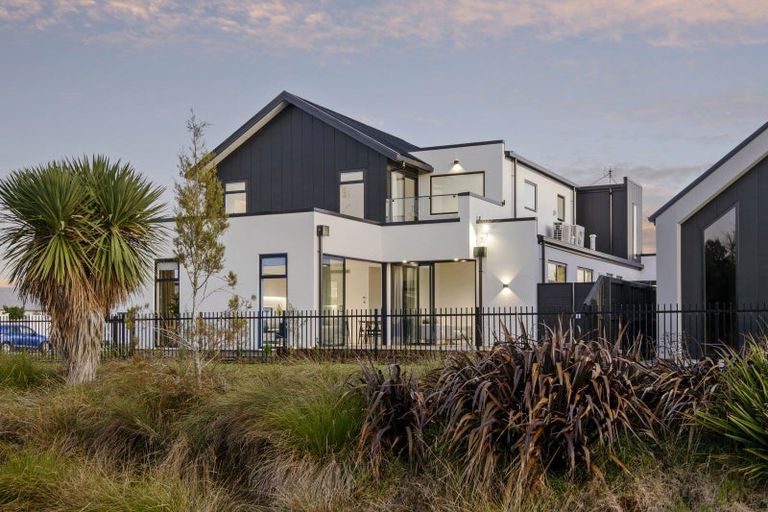 Photo of property in 23 Tulett Park Drive, Casebrook, Christchurch, 8051