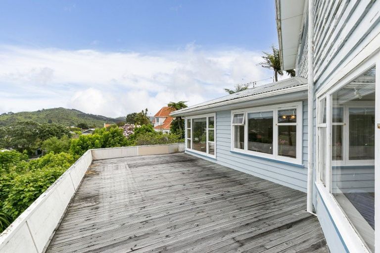 Photo of property in 3 Grenfell Drive, Karori, Wellington, 6012