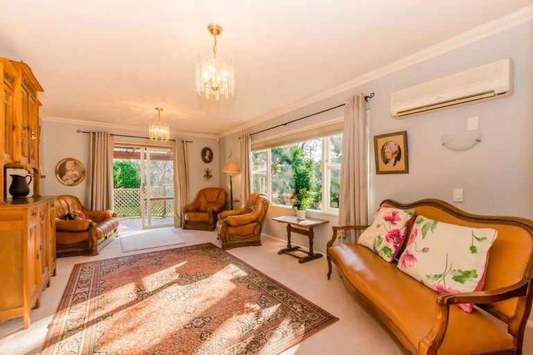 Photo of property in 212 Te Moana Road, Waikanae, 5036