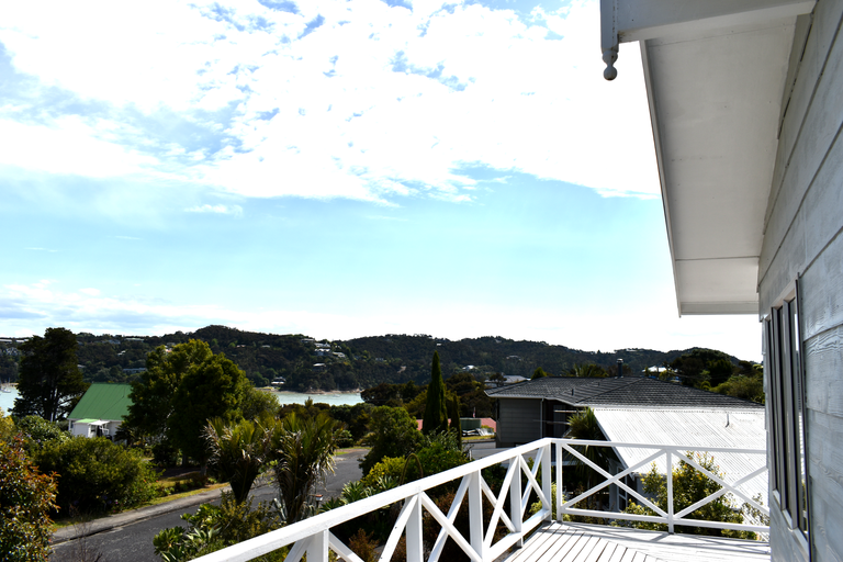 Photo of property in 5 Tirairaka Terrace, Okiato, Russell, 0272