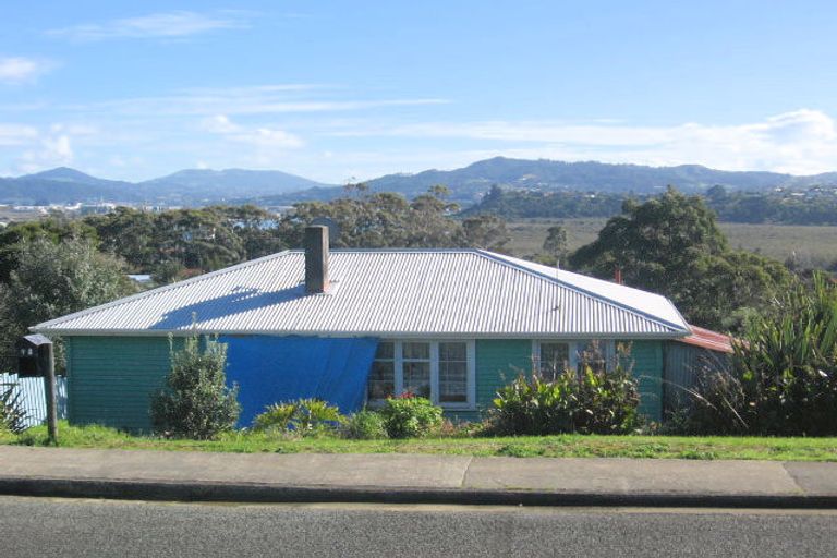 Photo of property in 72 Handforth Street, Onerahi, Whangarei, 0110