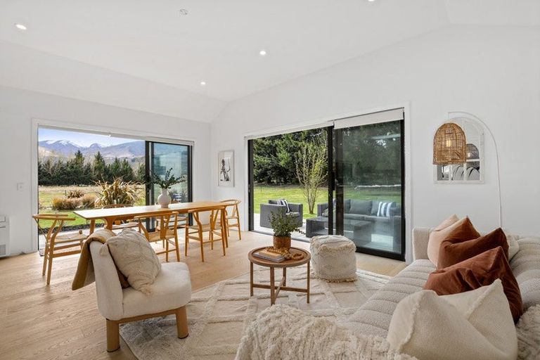 Photo of property in 62 Morven Ferry Road, Arrow Junction, Queenstown, 9371