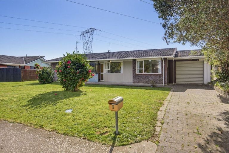 Photo of property in 5 Arlington Avenue, Waikanae, 5036