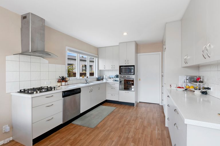 Photo of property in 681 Main South Road, Islington, Christchurch, 8042