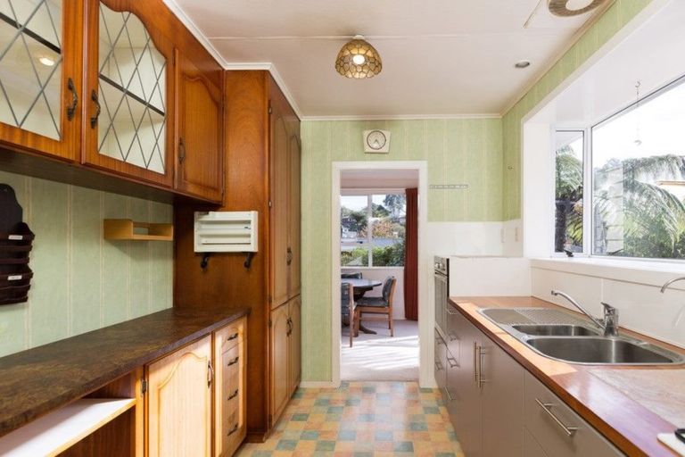 Photo of property in 2 Wayne Place, Ferndale, New Plymouth, 4310