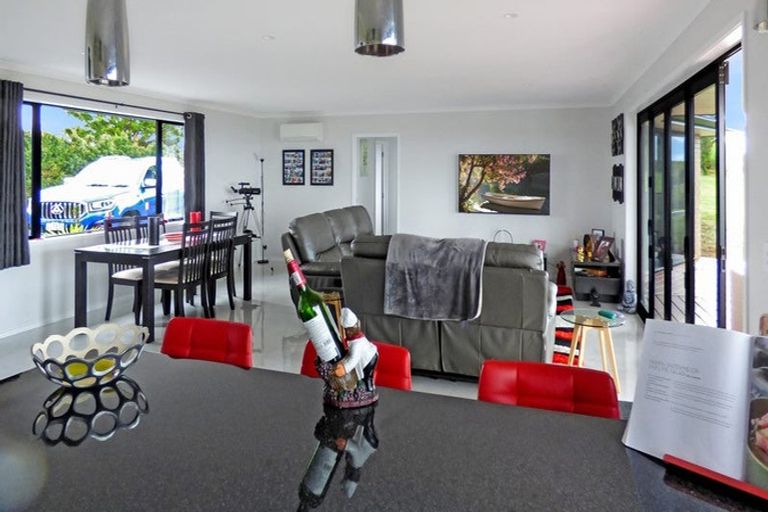 Photo of property in 870 Pungaere Road, Waipapa, 0295