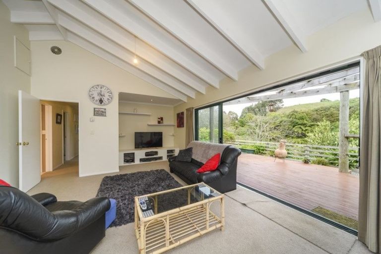 Photo of property in 274 Turitea Road, Turitea, Palmerston North, 4472