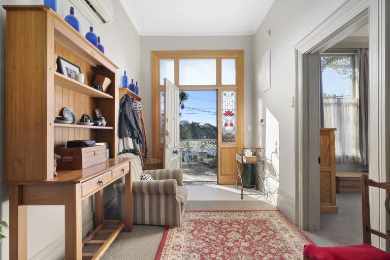 Photo of property in 101 Eglinton Road, Mornington, Dunedin, 9011