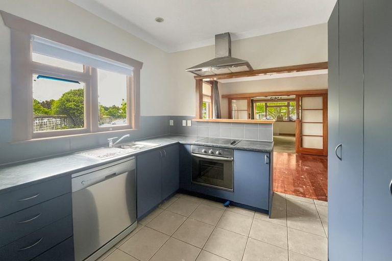 Photo of property in 73 Birmingham Street, Takaro, Palmerston North, 4412