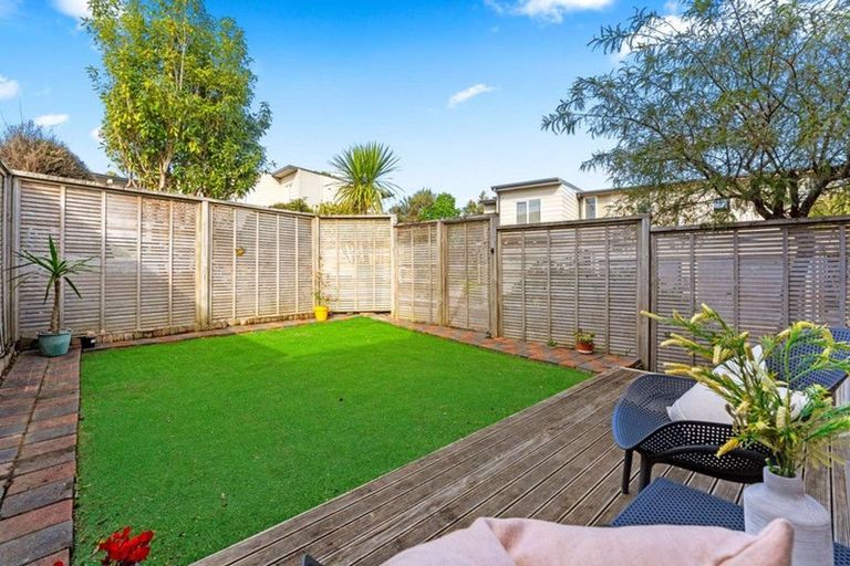 Photo of property in 39/206 Manuka Road, Bayview, Auckland, 0629