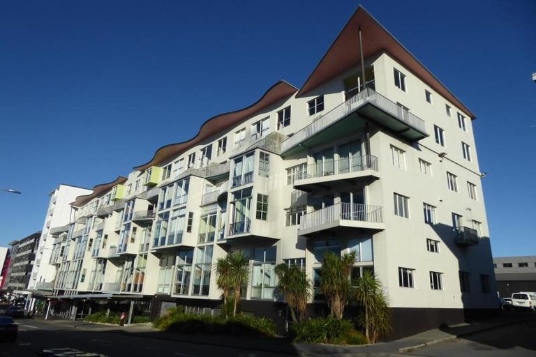 Photo of property in Qba Apartments, 3f/51 Webb Street, Mount Cook, Wellington, 6011