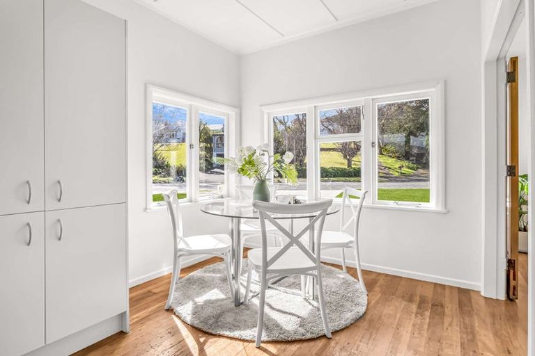 Photo of property in 25 Kent Road, Saint Johns Hill, Whanganui, 4501