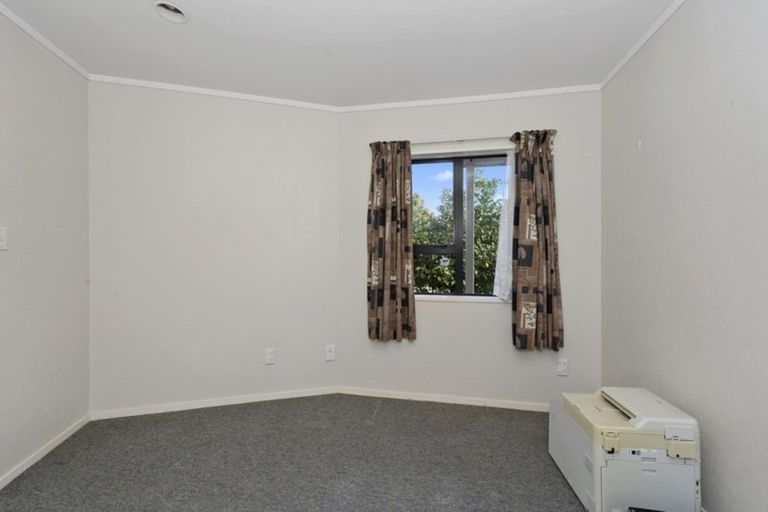 Photo of property in 15b Forest Lake Road, Forest Lake, Hamilton, 3200