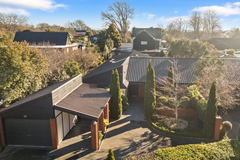 Photo of property in 2/62 Murray Place, St Albans, Christchurch, 8014