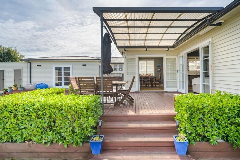 Photo of property in 126 High Street, Bulls, 4818