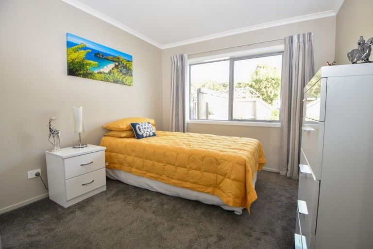 Photo of property in 266 High Street South, Carterton, 5713