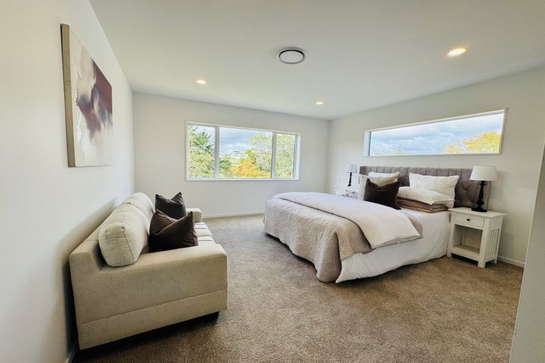 Photo of property in 84 Arran Drive, Orewa, 0931