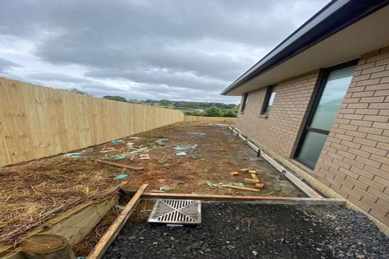 Photo of property in 33b Leathem Crescent, Pokeno, 2402