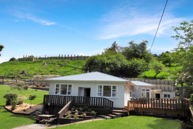 Photo of property in 60 Beach Road, South Hill, Oamaru, 9400