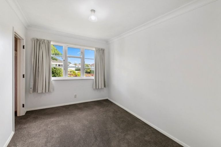 Photo of property in 13 Saint Annes Street, Levin, 5510