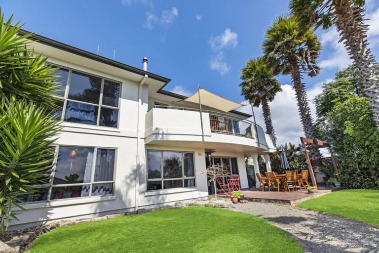 Photo of property in 150 Waitaha Road, Welcome Bay, Tauranga, 3112