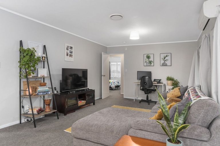 Photo of property in 4 Gray Avenue, Te Puke, 3119