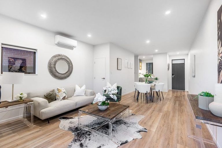 Photo of property in 6 Whakatere Lane, Hobsonville, Auckland, 0616