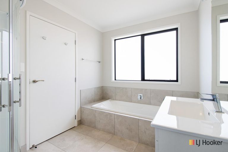 Photo of property in 44 Mayor View Terrace, Waihi Beach, 3611