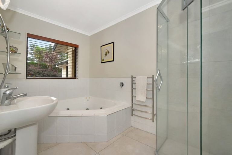 Photo of property in 14 Tupelo Place, Ohauiti, Tauranga, 3112