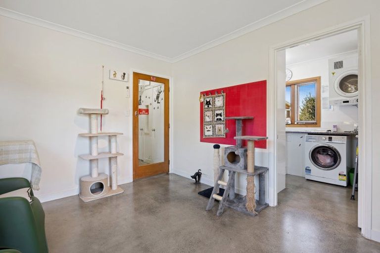 Photo of property in 52 Church Street, Oxford, 7430