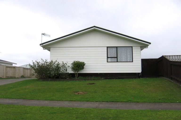 Photo of property in 4 Cargill Grove, Kelvin Grove, Palmerston North, 4414