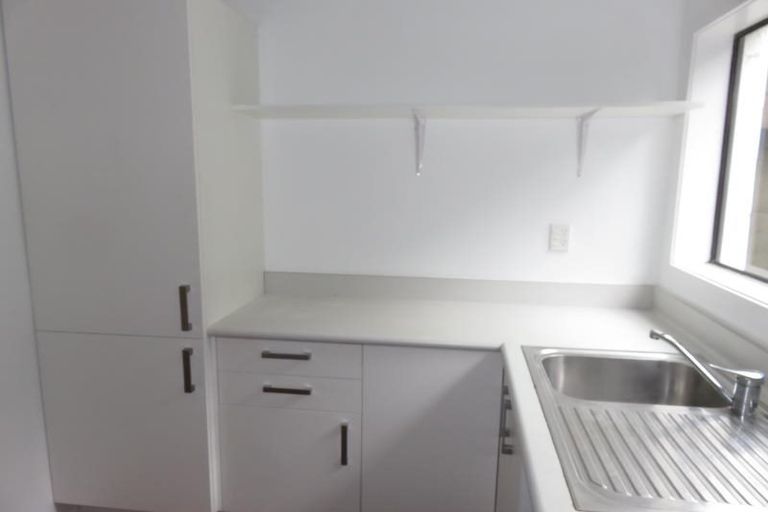 Photo of property in 4b Mcmahon Way, Paparangi, Wellington, 6037