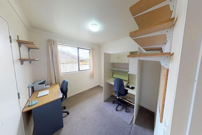 Photo of property in 16 Masefield Terrace, Kelvin Grove, Palmerston North, 4414