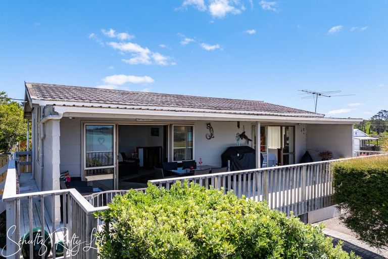 Photo of property in 9 Sandy Beach Road, Tinopai, Matakohe, 0593