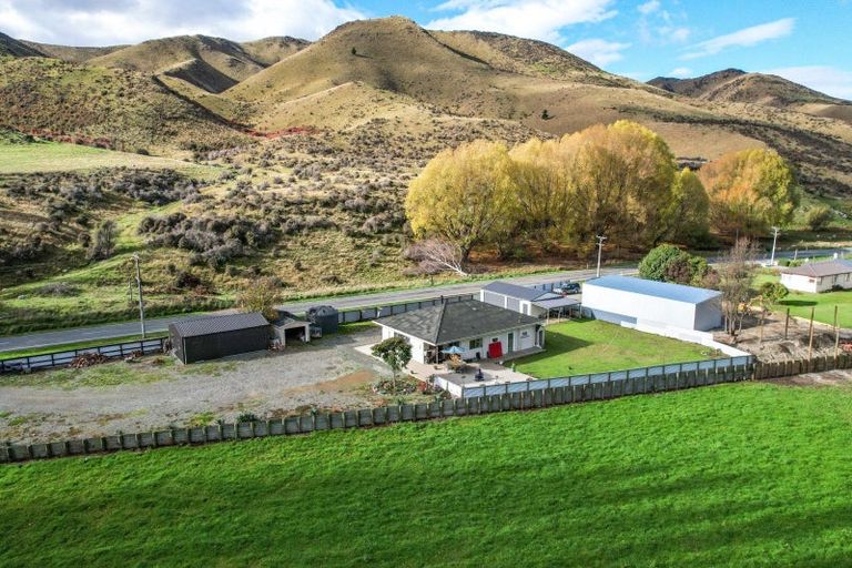 Photo of property in 5941 Hakataramea Highway, Station Peak, Kurow, 9498