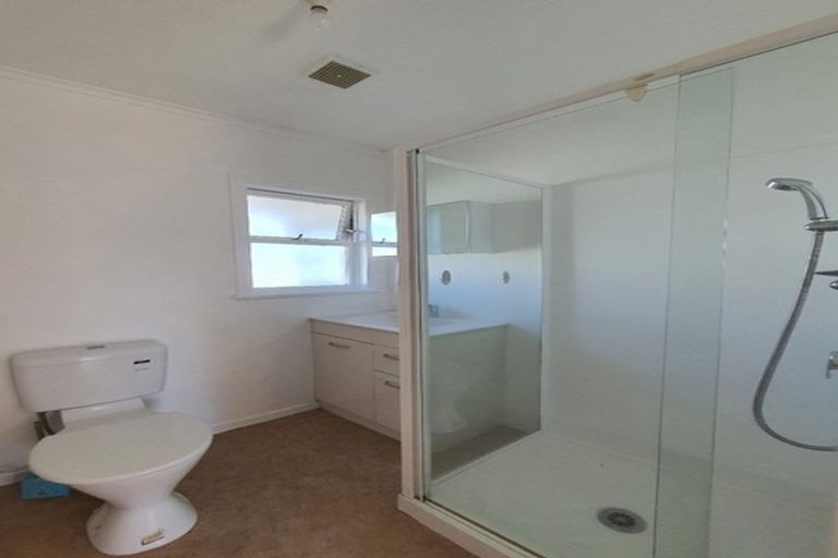 Photo of property in 1/28 Esmonde Road, Takapuna, Auckland, 0622