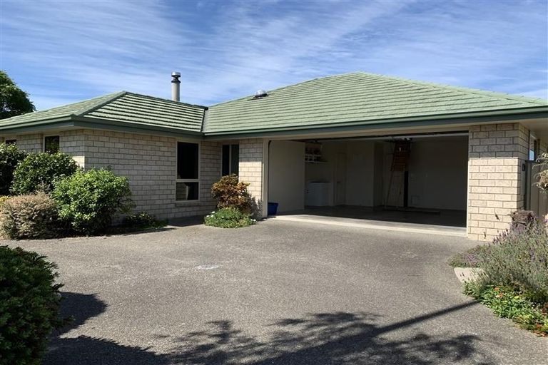 Photo of property in 6 Kakapo Lane, Motueka, 7120
