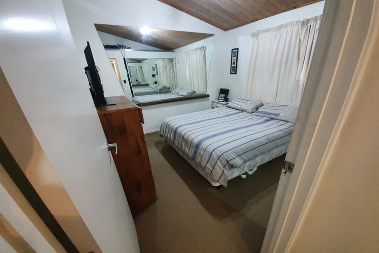 Photo of property in 36 Comins Crescent, Mission Bay, Auckland, 1071