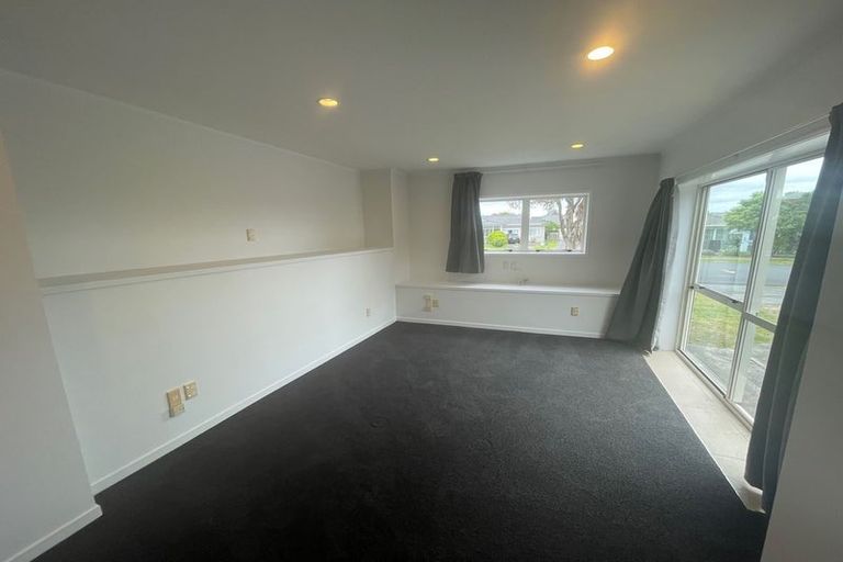 Photo of property in 46 Galsworthy Place, Bucklands Beach, Auckland, 2014