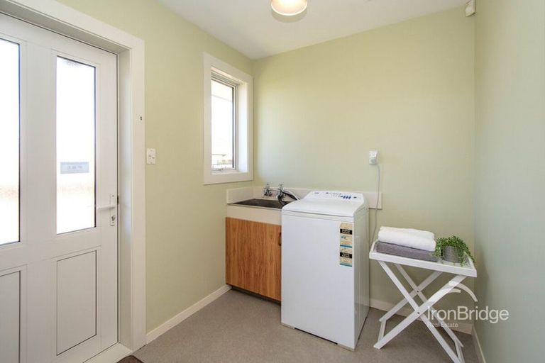 Photo of property in 3 Frensham Crescent, Woolston, Christchurch, 8062