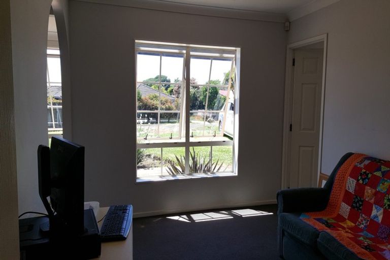 Photo of property in 65d Victoria Avenue, Waiuku, 2123