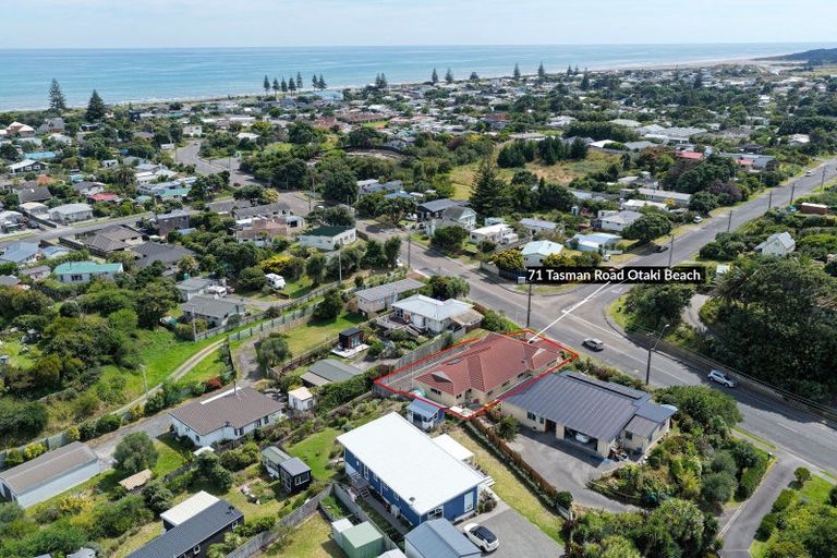 Photo of property in 71 Tasman Road, Otaki Beach, Otaki, 5512