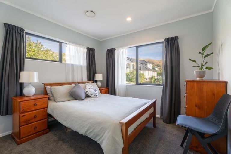 Photo of property in 7 Amesbury Drive, Churton Park, Wellington, 6037