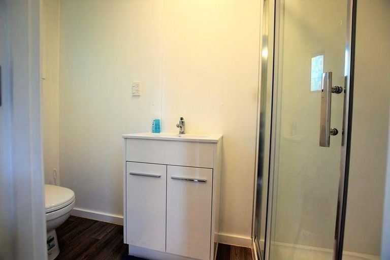 Photo of property in 57 Pomaria Road, Henderson, Auckland, 0610