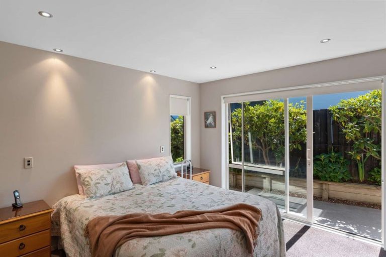 Photo of property in 20 Titirangi Crescent, Parklands, Christchurch, 8083