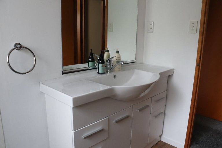 Photo of property in 90a Edgecumbe Road, Tauranga, 3110