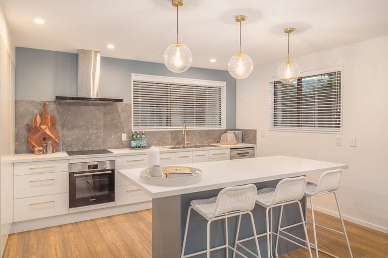 Photo of property in 2/47 Celia Street, Redcliffs, Christchurch, 8081