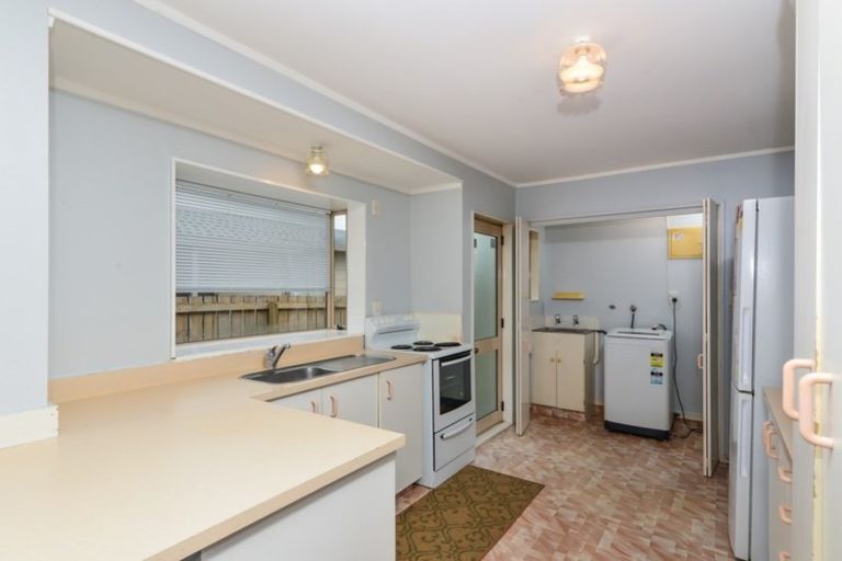 Photo of property in 37 Lloyd Drive, Nawton, Hamilton, 3200